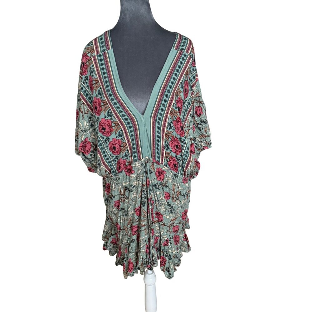 Blush BJ Floral Kimono Dress With V-Neck & Ruffled Hem - Picture 2 of 8